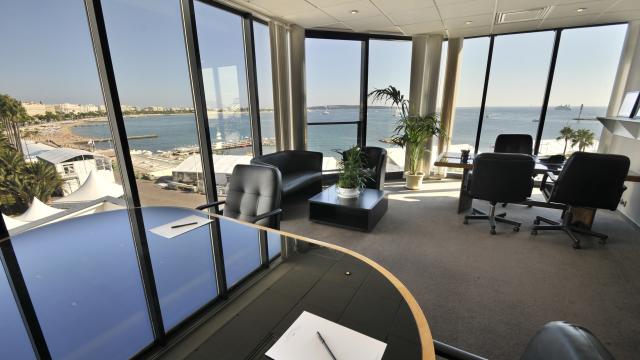 Organizing office 5th floor
