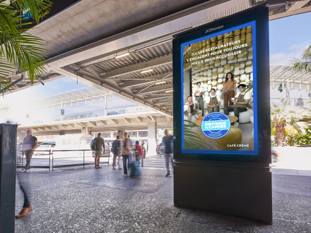 Welcome to Nice Airport Campaign 03@yann Savalle